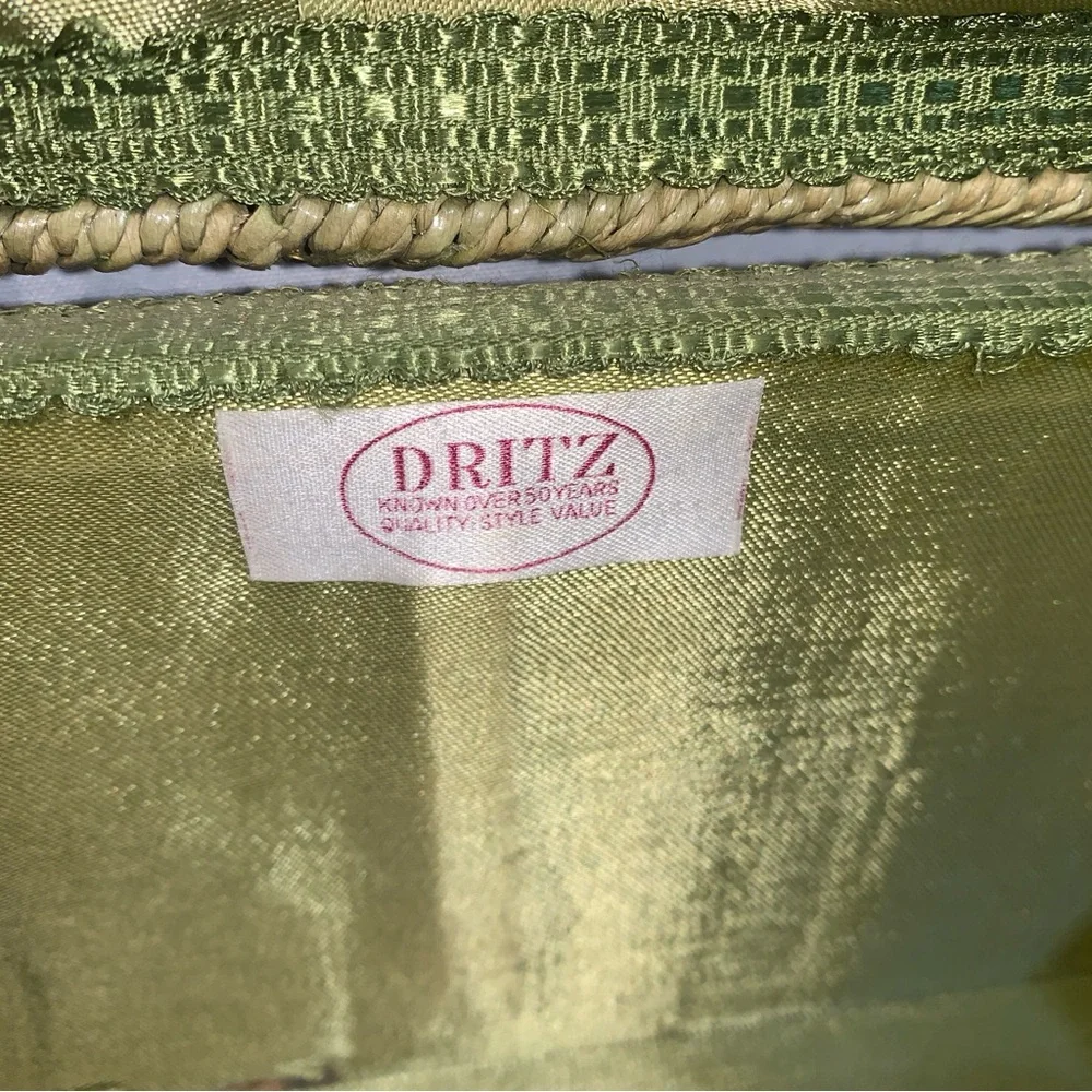 Dritz Wicker Sewing Embroidery Woven Straw Basket with Handle 1960s Green Lining